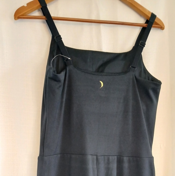 Jessica Simpson active romper - Picture 3 of 4